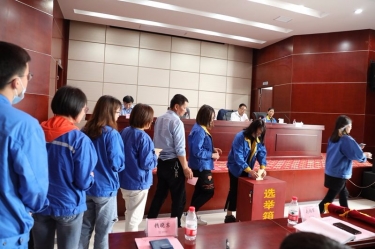 新利体育工会第七届会员代表大会圆满举行