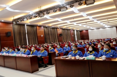 前景广阔 未来可期 | 新利体育隆重召开2021年度总结表彰大会