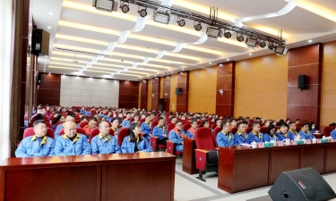 农历新年第一会 | 新利体育2022年度总结表彰暨2023年冲刺奋进大会隆重召开