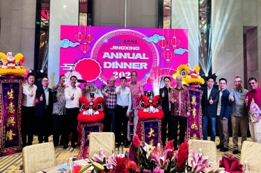 龙行千里 不忘初心 | 新利体育全资子公司新利体育控股（马）有限公司年会盛典点燃2024！