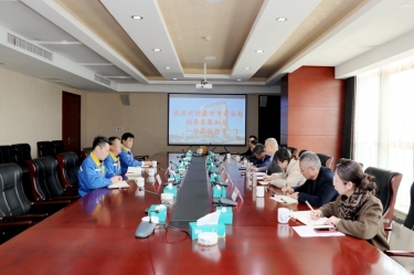 嘉兴市司法局党委委员、副局长蔡加龙一行莅临新利体育调研指导