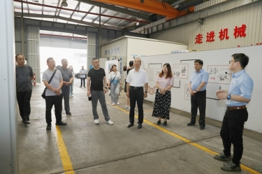 实地观摩促交流 技能赋能助发展 | 山东省淄博市淄川区总工会党组成员、副主席冯进明一行莅临新利体育调研交流