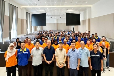 创新突破 务实担当 | 新利体育控股（马）有限公司2025年半年度总结暨战略展望大会圆满召开